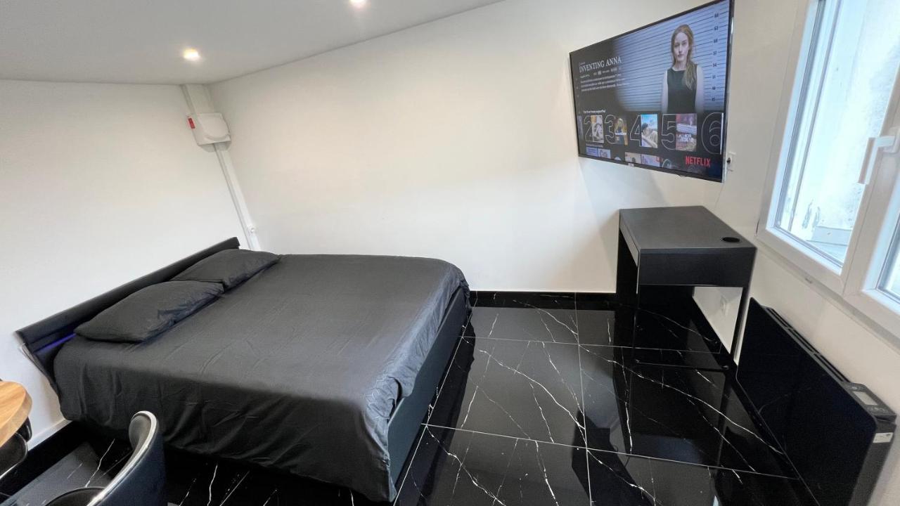 Bella Vita - Studio Tout Equipe - Tv Netflix - Centre Ville 100M- Gare 50M - Basilique 200M Lisieux Exterior foto